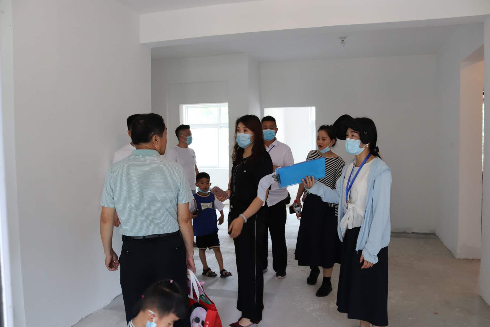 交房4.jpg 交房4.jpg