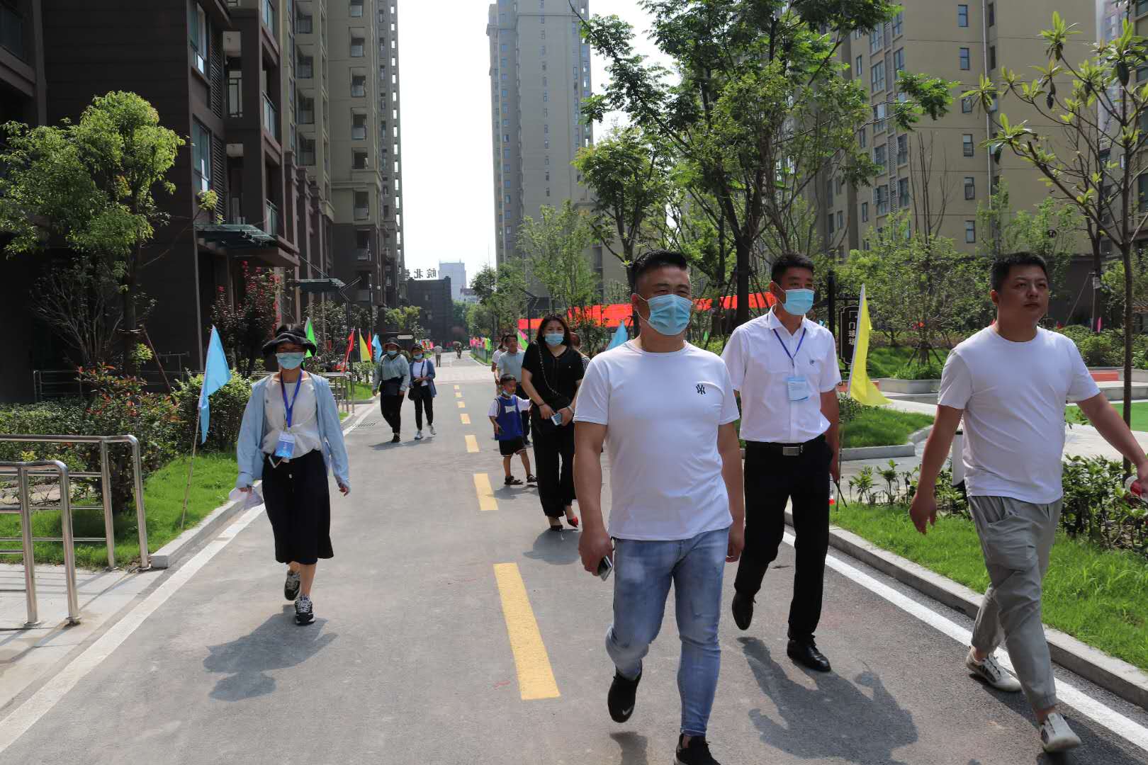 交房3.jpg 交房3.jpg